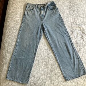 Levi’s High Waisted Straight Jeans